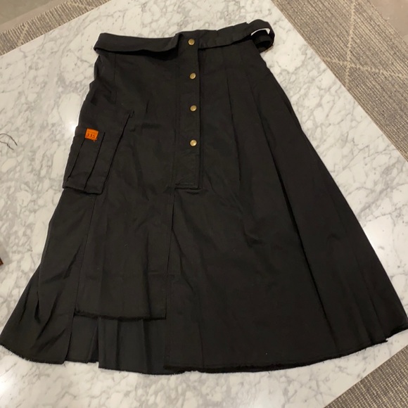 Skirt - Picture 1 of 5